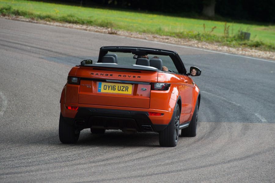  Land Rover Range Rover Evoque Convertible 2016 года  (UK) (фото 14 из 31)